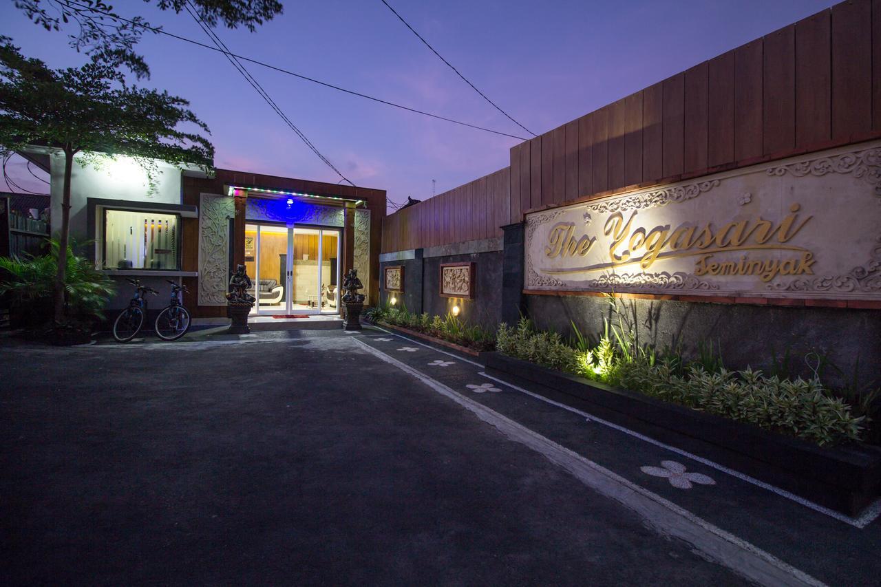 Отель The Yogasari Seminyak Экстерьер фото