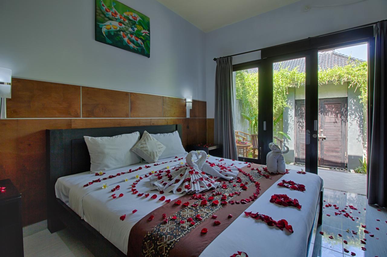 Отель The Yogasari Seminyak Экстерьер фото
