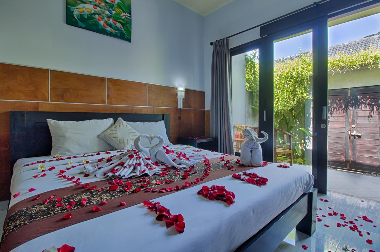 Отель The Yogasari Seminyak Экстерьер фото