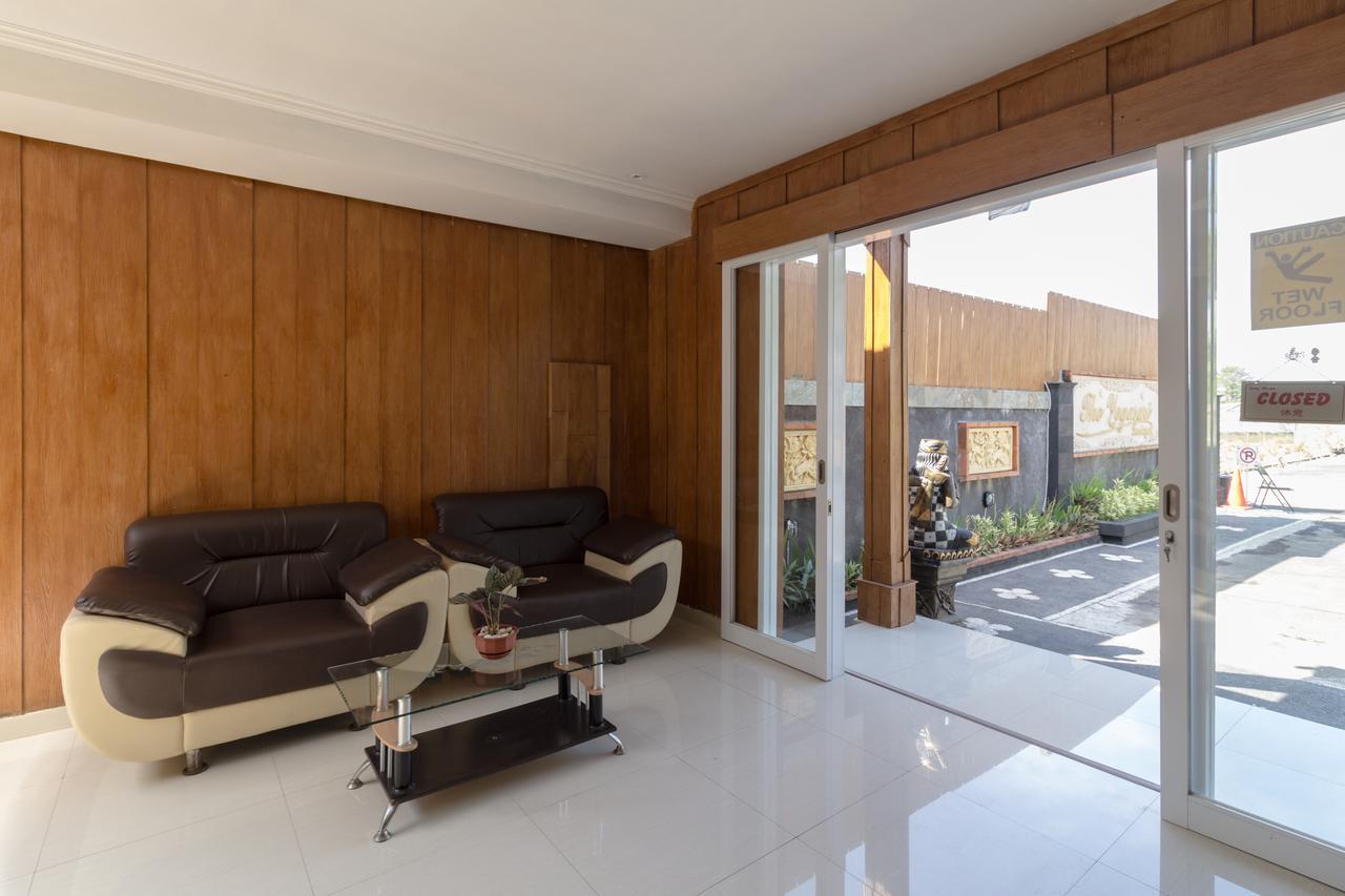 Отель The Yogasari Seminyak Экстерьер фото